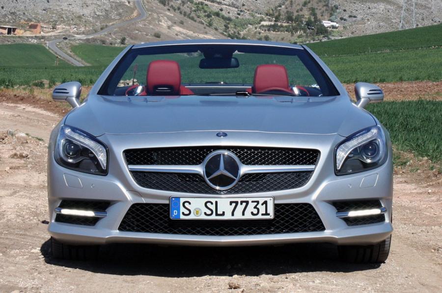  Mercedes-Benz SL550 2013 года  (фото 7 из 51)